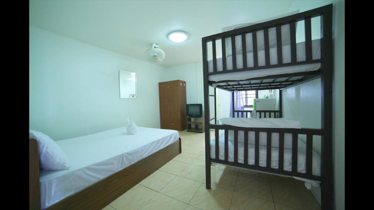 Little Austria Tams Guesthouse Chaweng Beach Exteriör bild